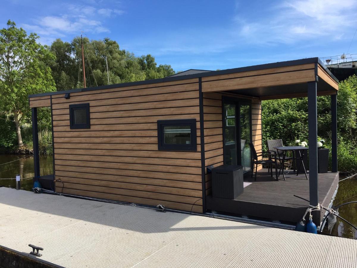 Hausboot Resort Nordseekueste ヴィルヘルムスハーフェン エクステリア 写真