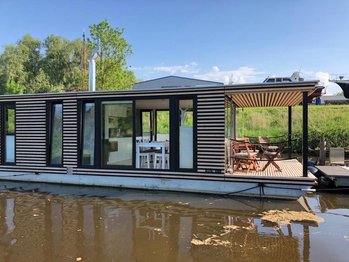 Hausboot Resort Nordseekueste ヴィルヘルムスハーフェン エクステリア 写真