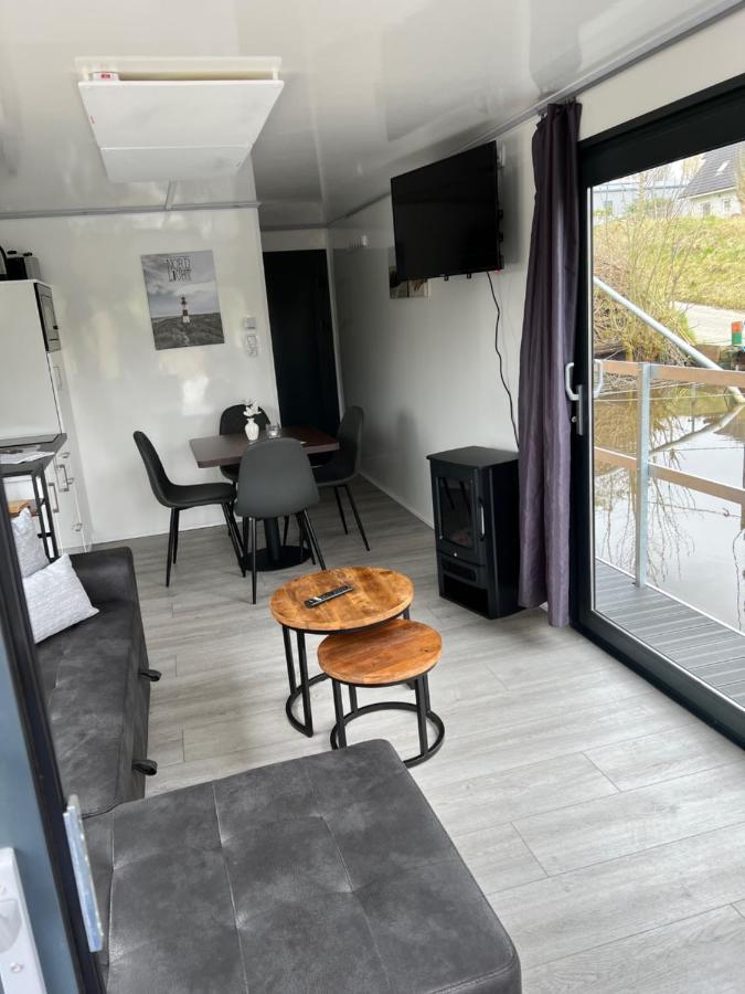Hausboot Resort Nordseekueste ヴィルヘルムスハーフェン エクステリア 写真