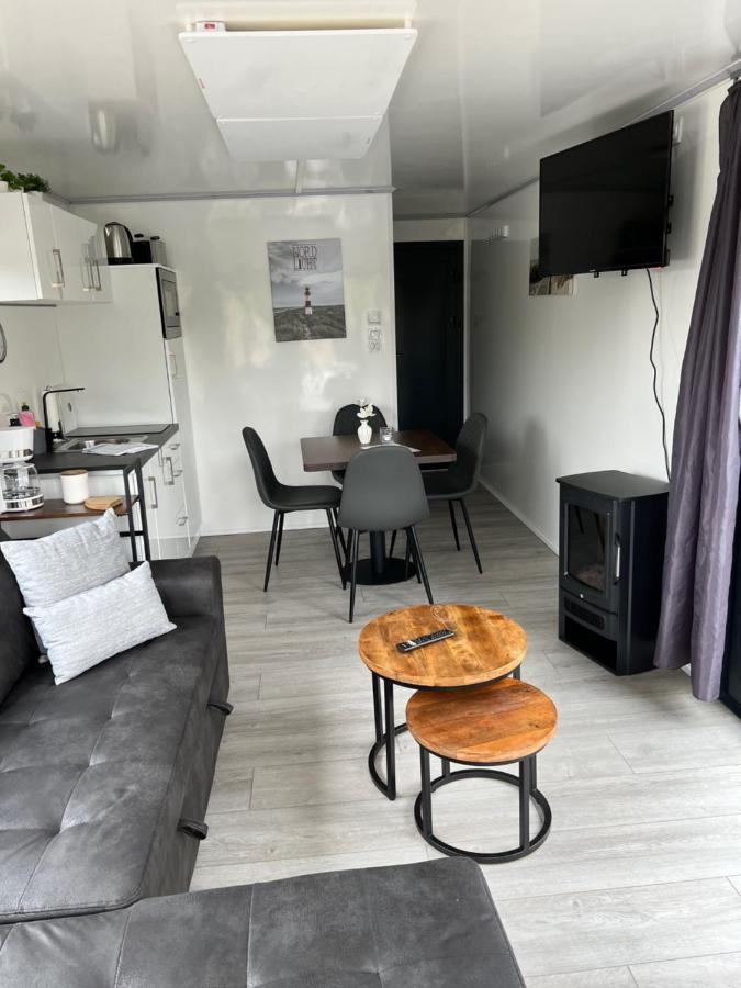 Hausboot Resort Nordseekueste ヴィルヘルムスハーフェン エクステリア 写真