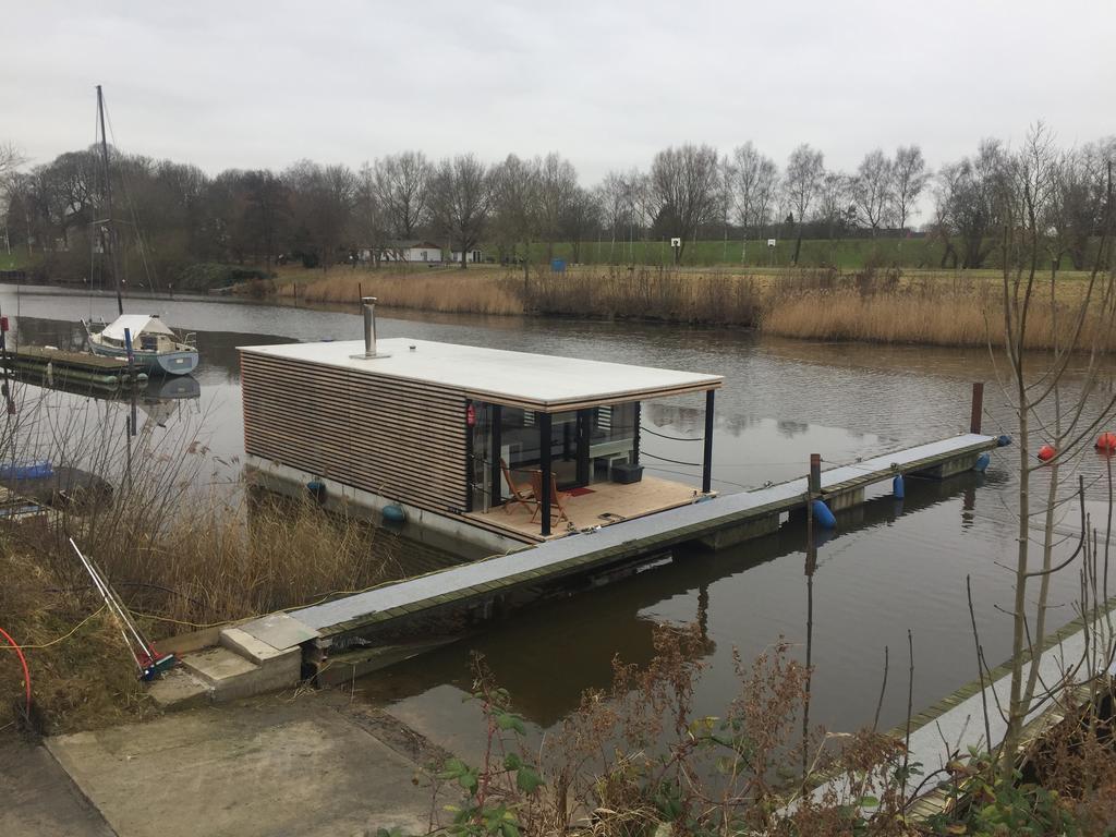 Hausboot Resort Nordseekueste ヴィルヘルムスハーフェン エクステリア 写真