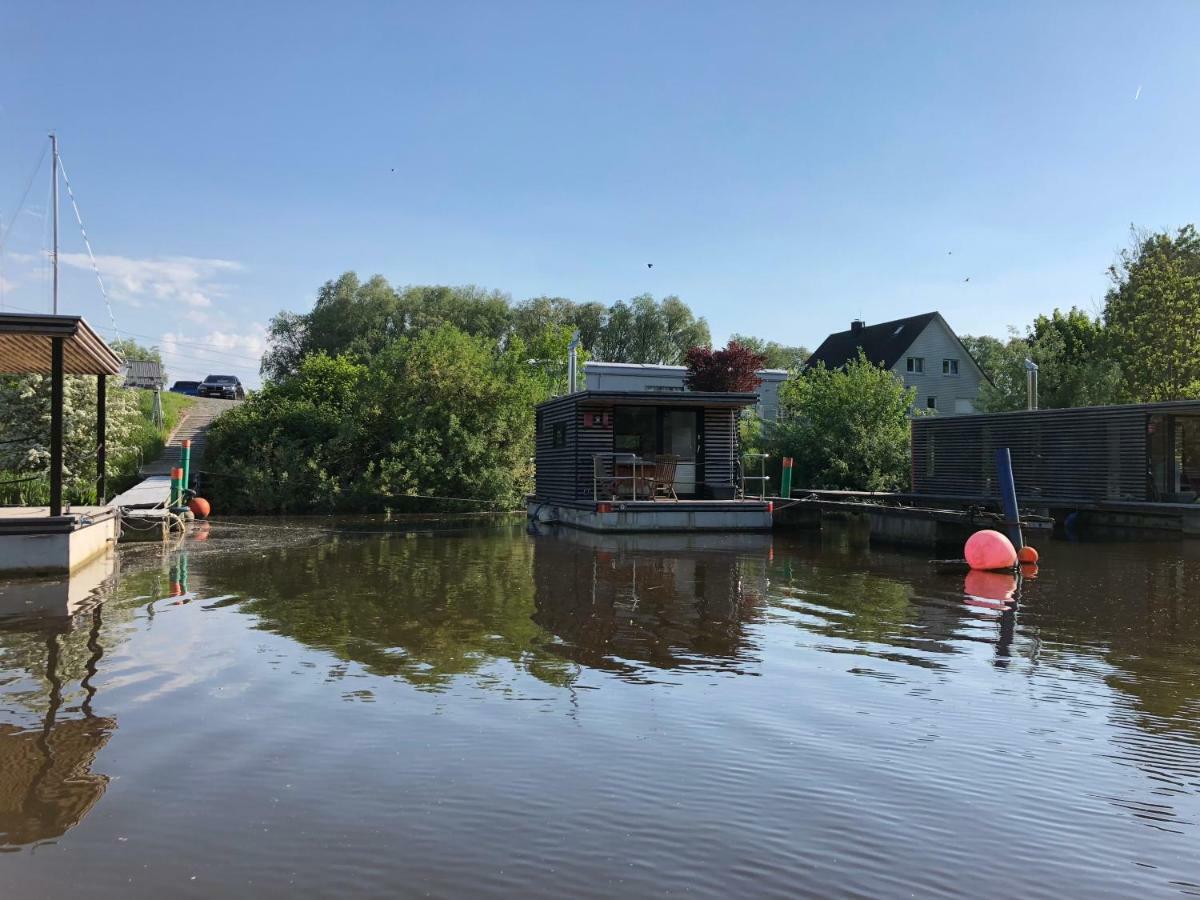 Hausboot Resort Nordseekueste ヴィルヘルムスハーフェン エクステリア 写真