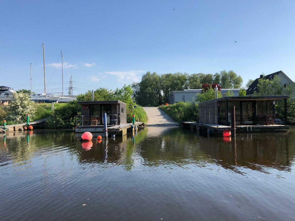 Hausboot Resort Nordseekueste ヴィルヘルムスハーフェン エクステリア 写真